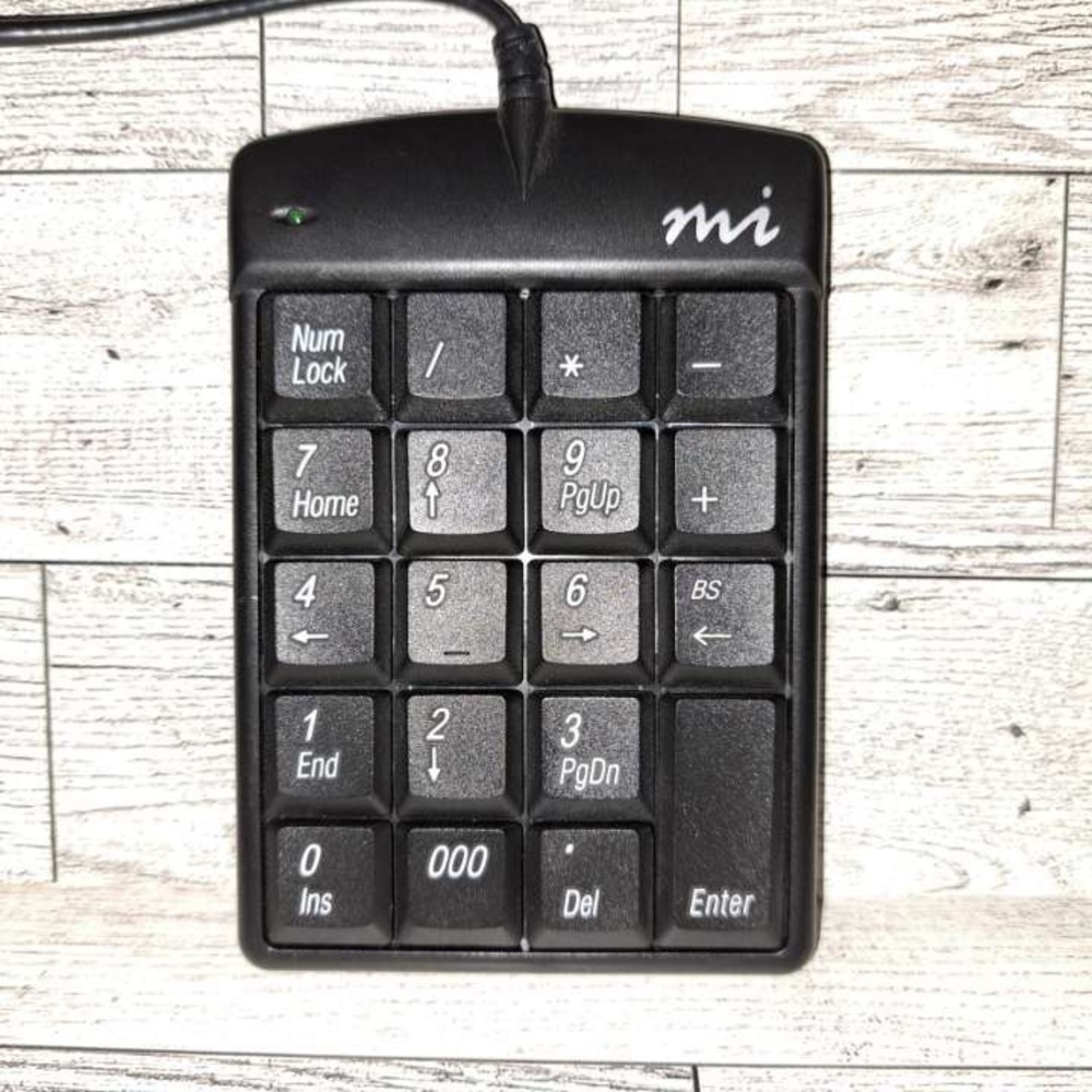 Micro Innovations KP25B Numeric Plus Keypad USB Black